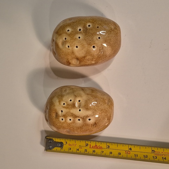 RUSTIC Handpainted Ceramic Baked Potato Serving Set With Salt and Pepper Shakers - Picture 7 of 16
